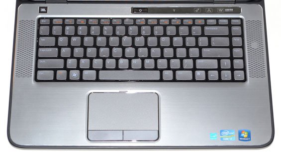 small-dell-xps-l502x-02-keyboard.jpg
